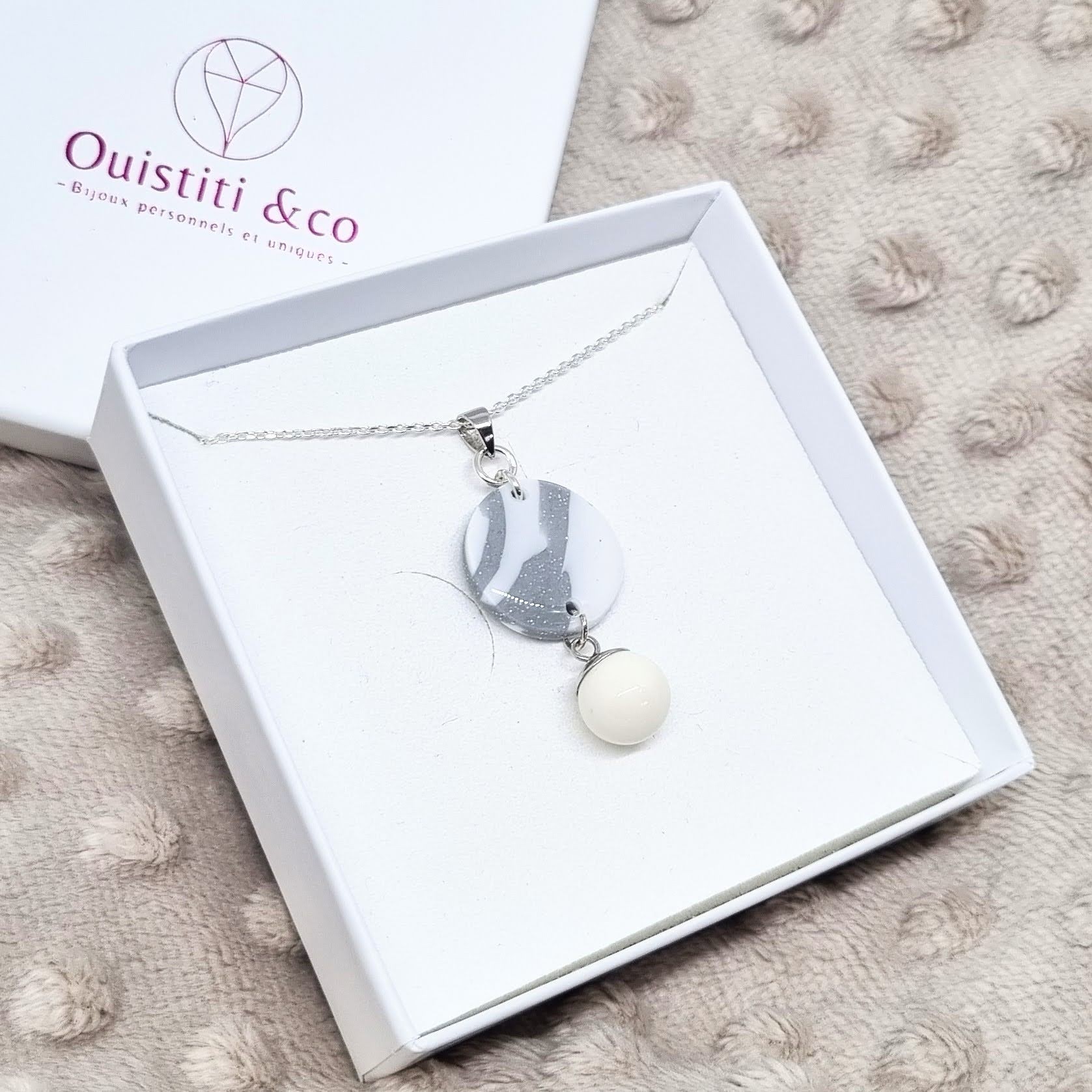 Collier Miniature 'Lait Et Cookies' Plaqué Argent Avec Yeux Globuleux - Marque Minimum Mouse - Longueur 46cm